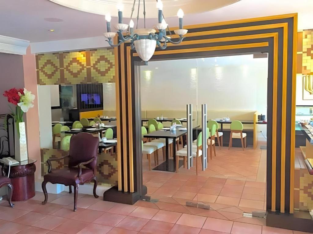 Casa Leticia Boutique Hotel Davao Stadt Exterior foto